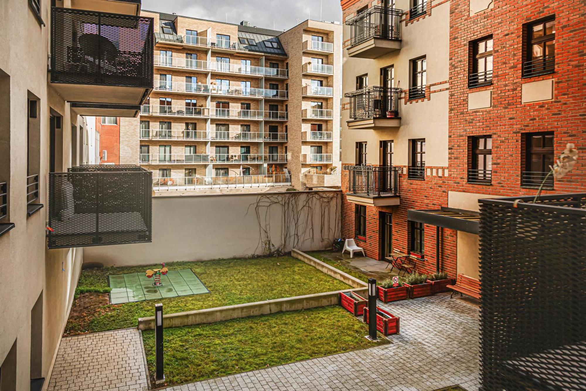 Oaza W Centrum Wroclawia Exterior photo